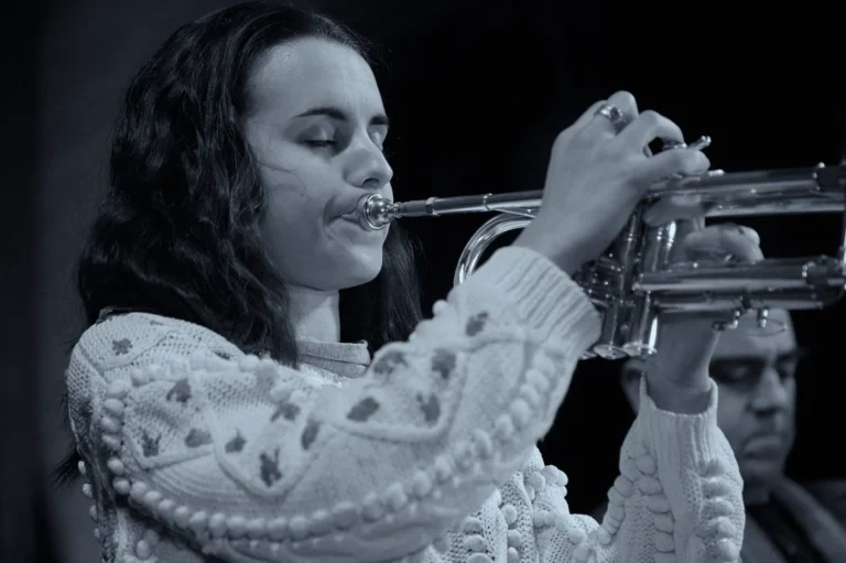 3fe40a6af91b4cf69dac2292b1ec43a1_1_11zon